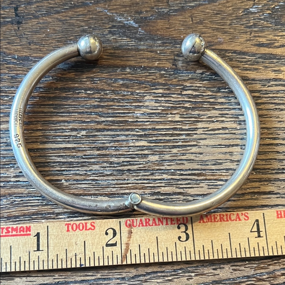 Signed Hecho en Mexico TD-02 Sterling Silver Bypass Cuff Bangle Bracelet
